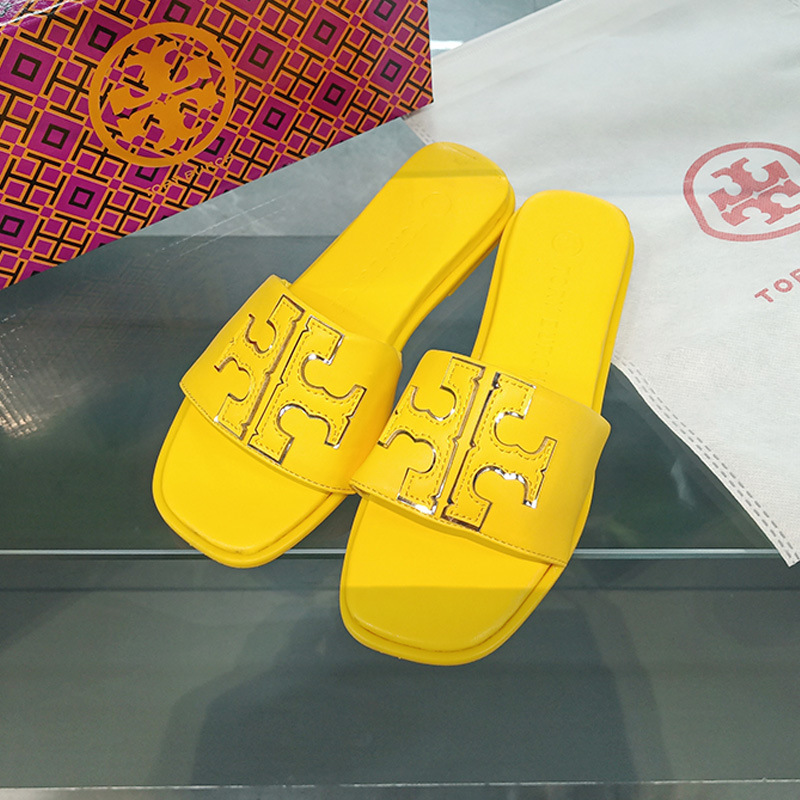 Comercio exterior TB casa 2026 diamante flip flops para mujeres de tamaño grande con un fondo plano doble T zapatillas frías fábrica al por mayor sandalias image 21