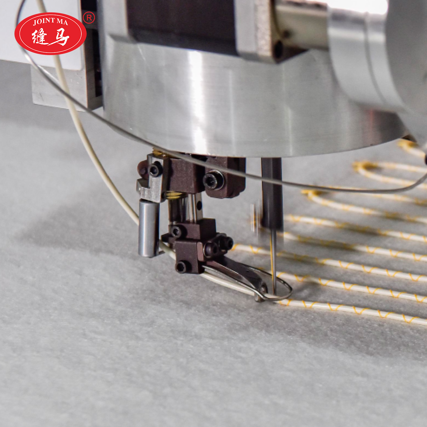 Máquina de coser automática de almacenamiento y descarga de material para línea de calefacción de fibra de carbono tipo pórtico de marca de caballo de costura para mantas eléctricas de hilado y productos de preservación de calor