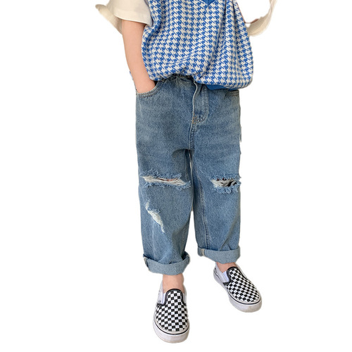 Boys' washed jeans, spring and autumn 2024 new children's clothing, handsome ripped trousers, baby style casual pants