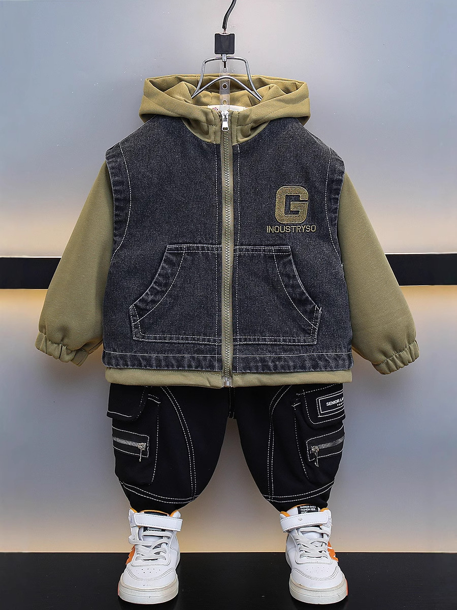 7702 chaqueta de mezclilla para hombre primavera y otoño chaqueta con capucha de color de contraste casual tendencia de dos piezas falsas ropa de béisbol ropa de trabajo chaqueta de moda