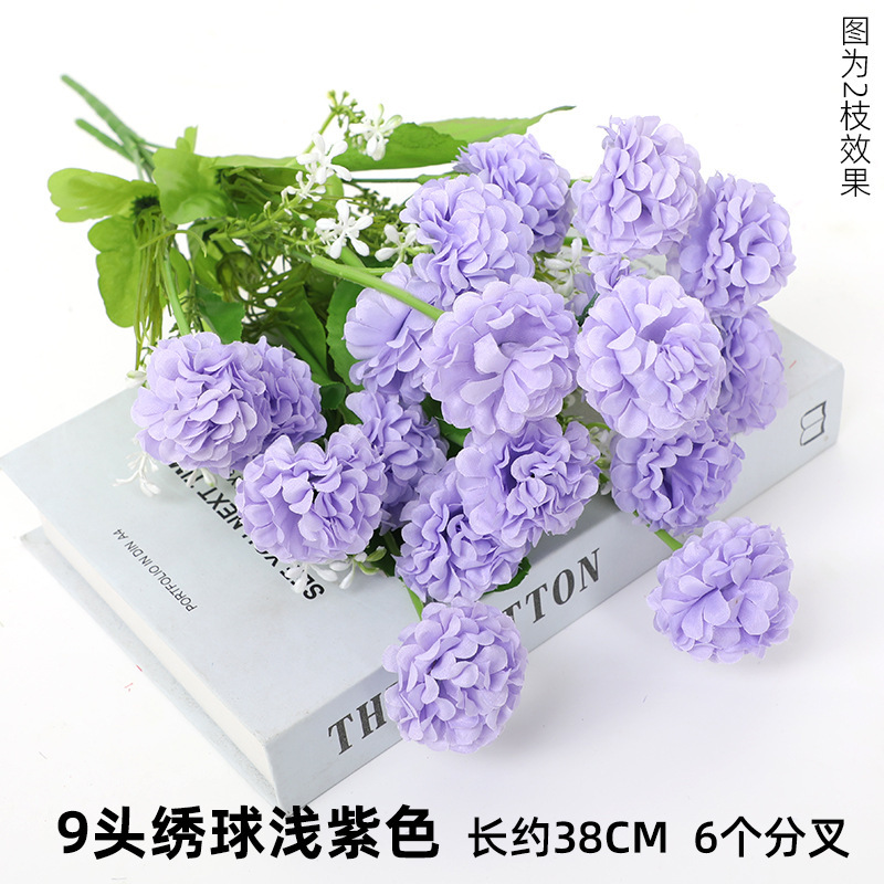 9 hortensias moradas claras