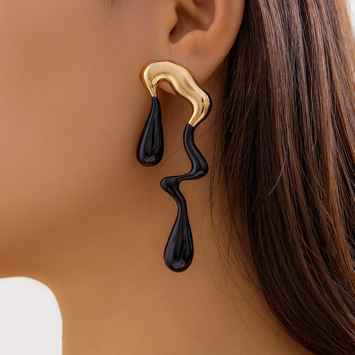 Boucles d'oreilles géométriques pour femmes et filles, grande mode, goutte d'eau irrégulière, minimalisme, boucles d'oreilles modernes en métal, boucles d'oreilles hypoallergéniques, bijoux tendance, cadeaux_voghion.com