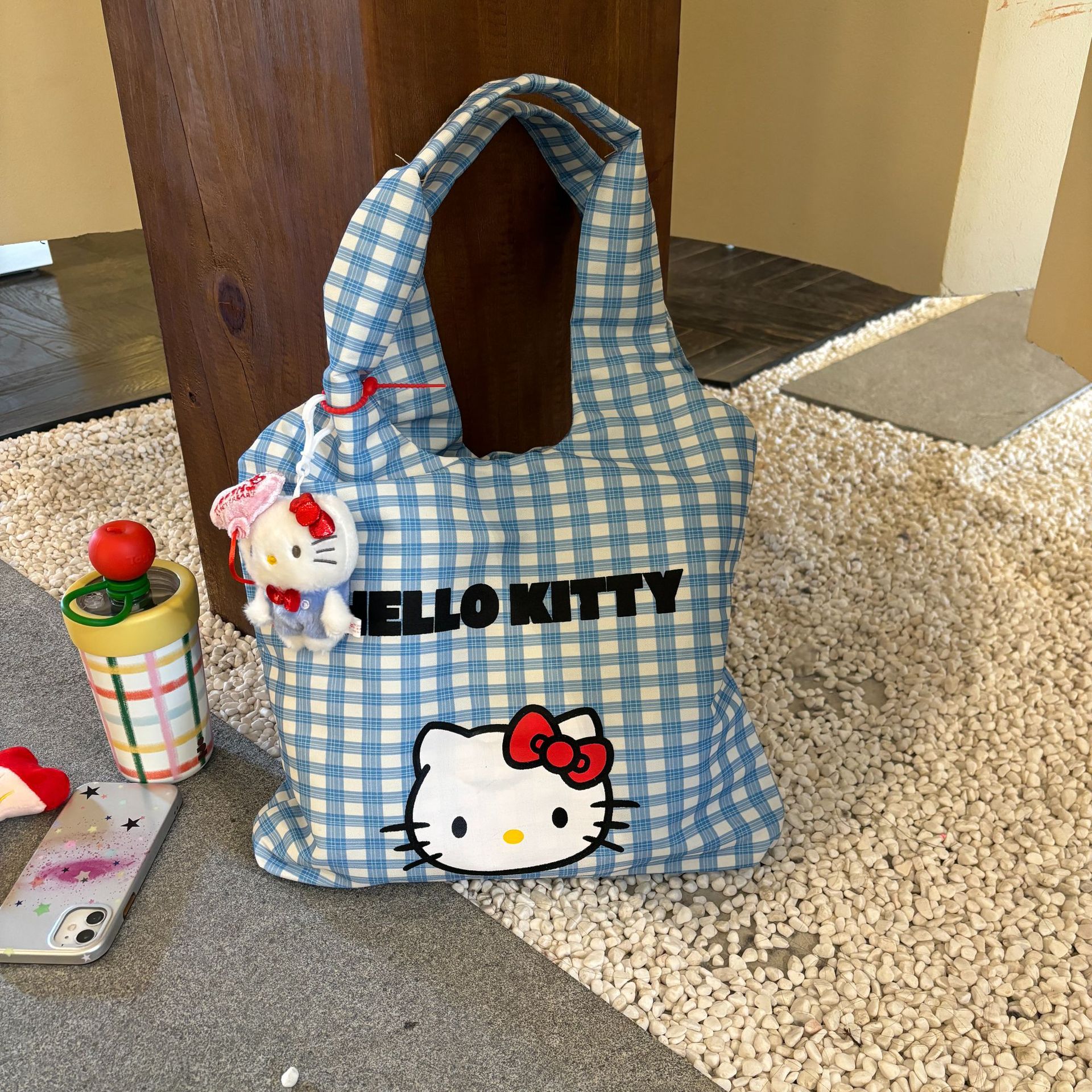 Estrictamente seleccionado azul y blanco gatito bolso lindo patrón de dibujos animados bolso de viaje de gran capacidad diseño retrógrado color contrastante