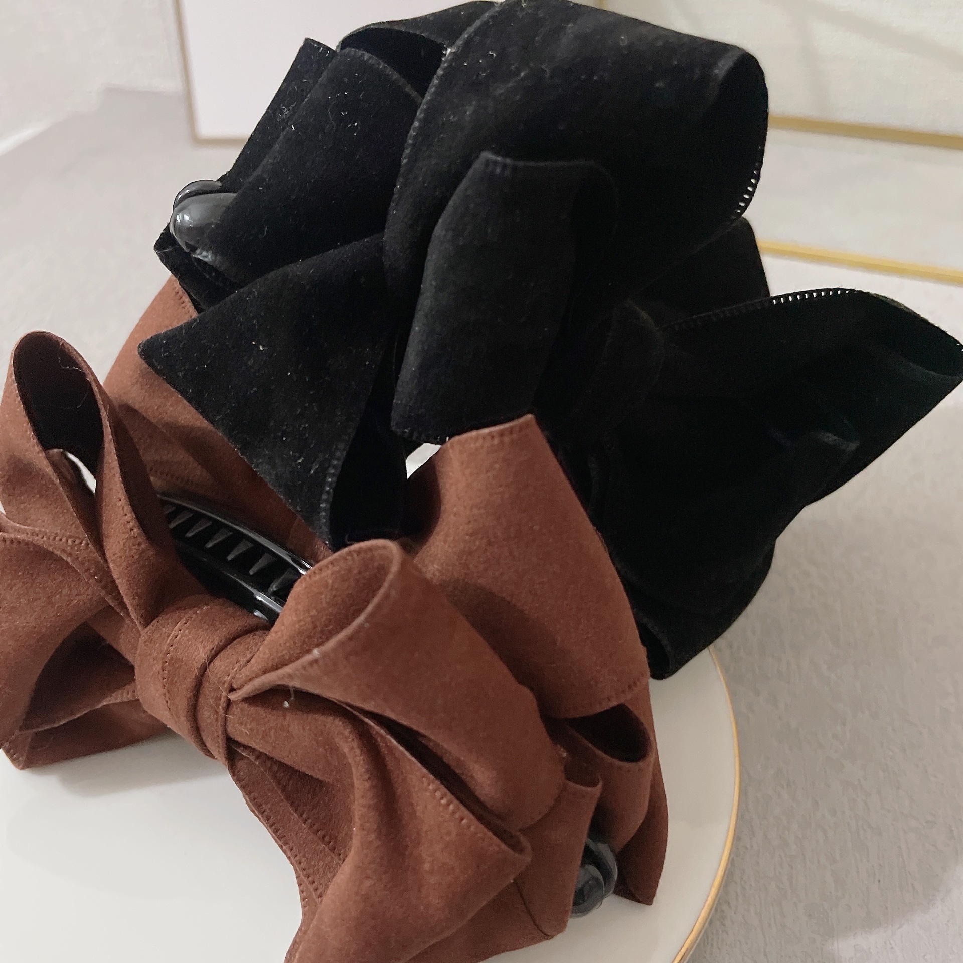 8DDDEDF0-B4A2-4F6B-ACDC-588B8E