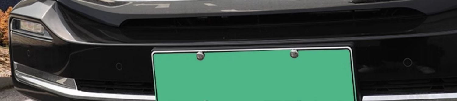 Tank 500 with Illuminated Grille Emblem, 26 Models Hi4T/Z Personalized Luminous Car Emblem Led Lights Off-Road Modification Exterior Decoration