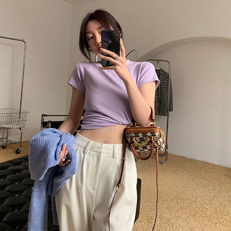 2026 nuevo red super caliente delgado de color sólido dulce cool camisa de manga corta delgada mujer de verano gris ligero blusa de moda