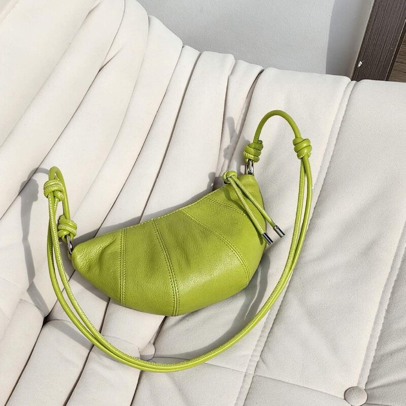 Sheepskin horn can sing dumplings package 2025 new niche design coin purse shoulder messenger bag women's wholesale