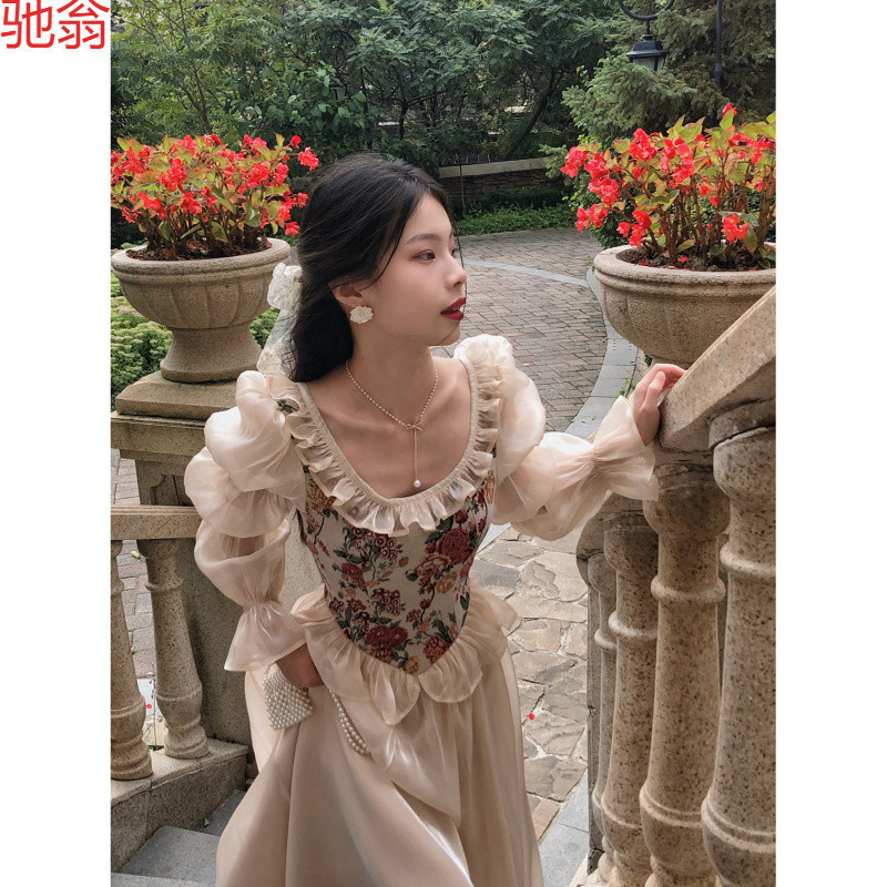 Z4M2023秋冬新款款法式复古宫廷风圆领泡泡长袖公主连衣裙仙女长