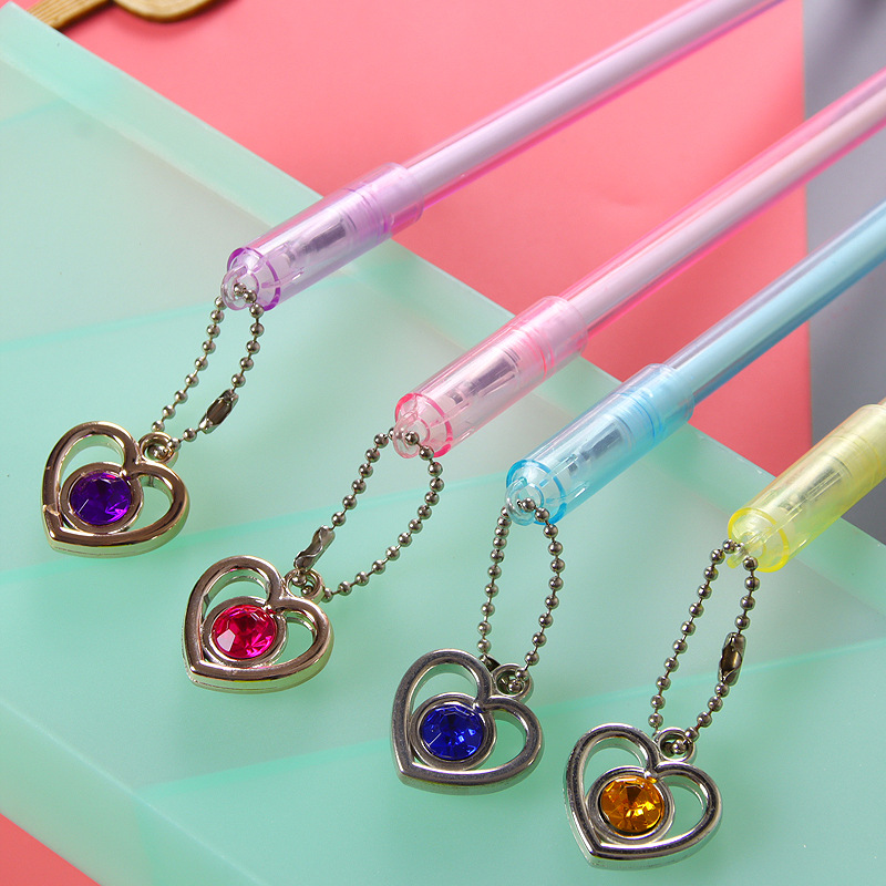 创意宝石爱心吊坠中性笔 ins少女心挂件笔学生黑色水笔办公签字笔