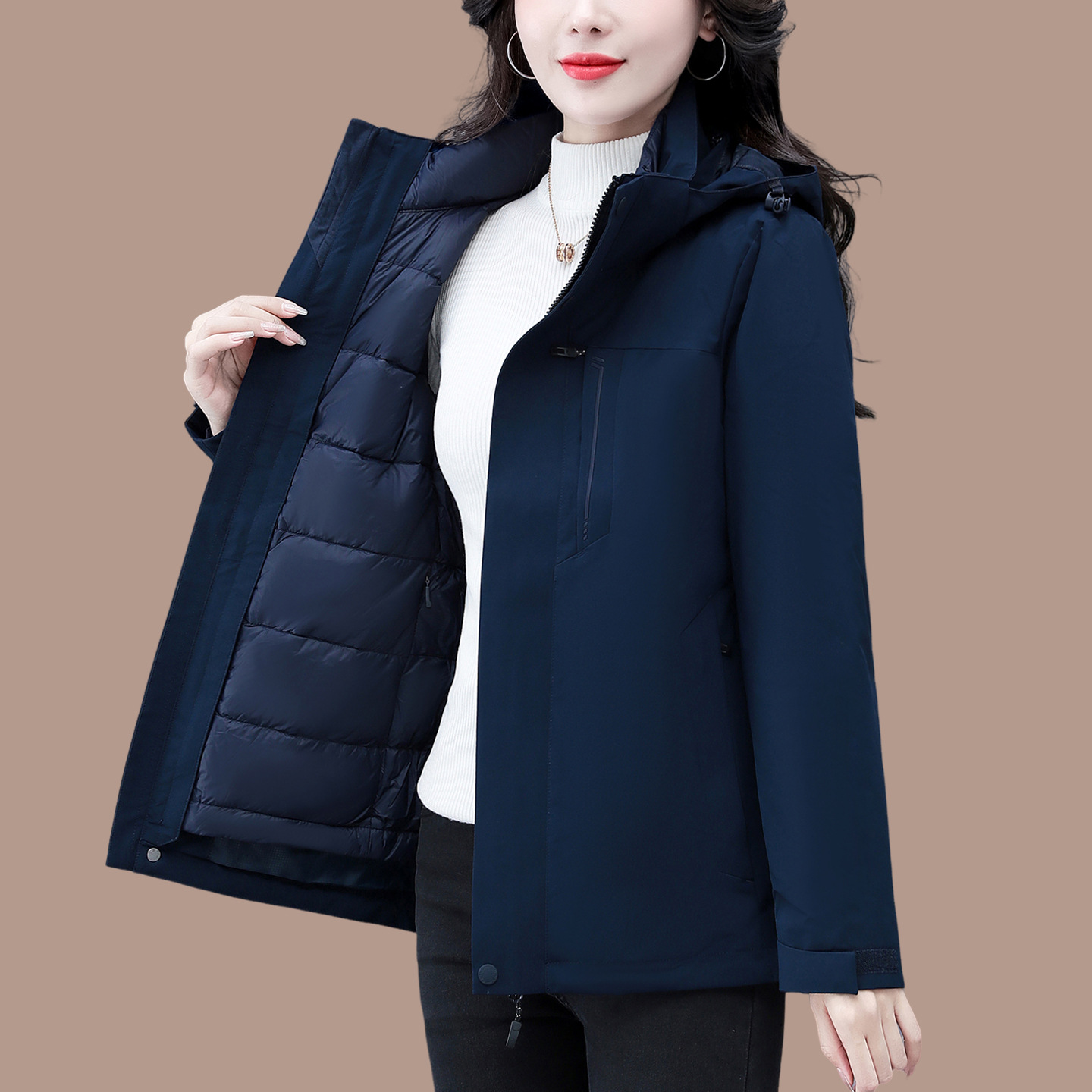 짙은 남색