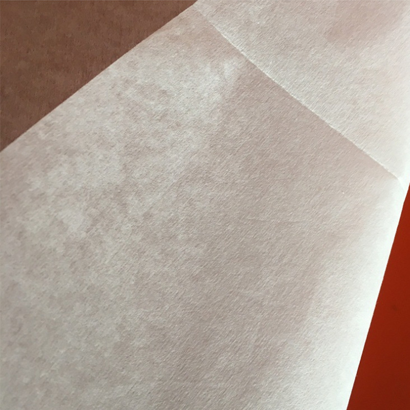 厂家现货批发阻燃绣花阻燃无纺布内衬服装辅料口罩衬布涤纶刺绣