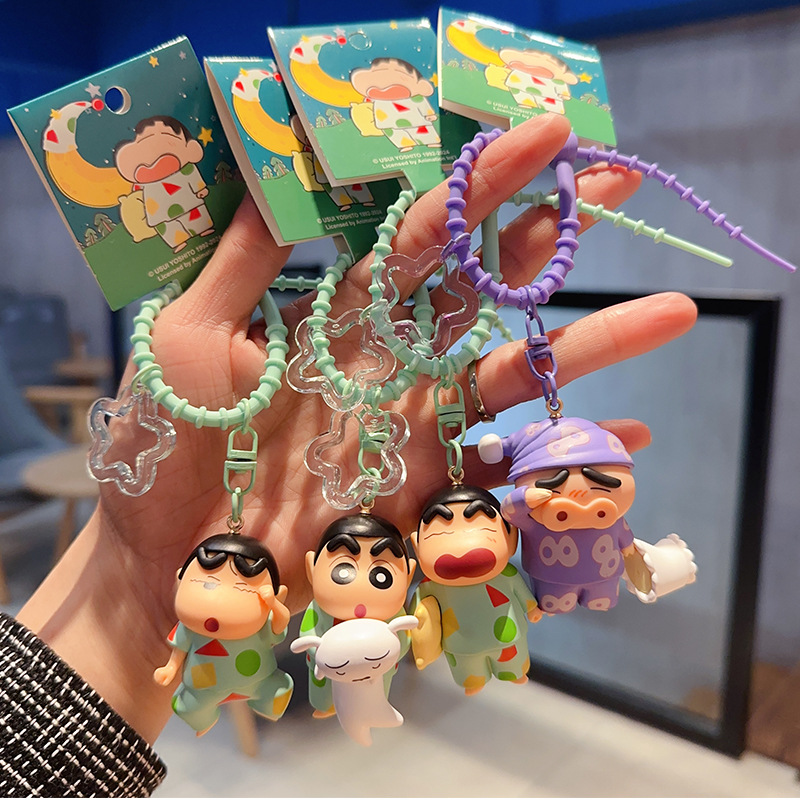 新品可爱创意正版睡衣蜡笔小新公仔钥匙扣女可爱闺蜜小饰品小挂件