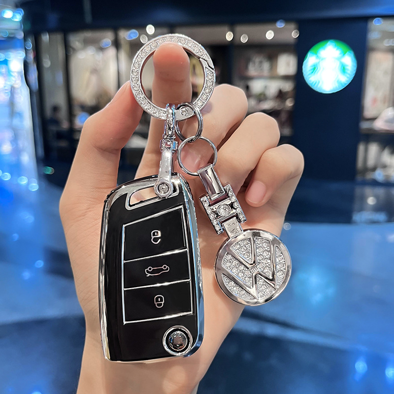 Suitable for 17 Volkswagen passat key case Old 18 passat car protective case buckle men's high-end women