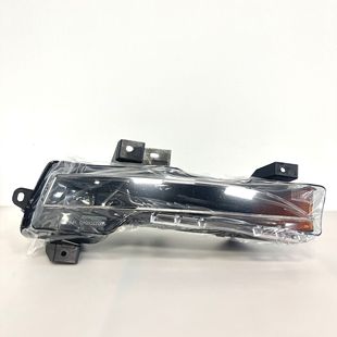 �S��ֱ���m���TESLA17-21��model3�b��F���N��ԭ܇����r��