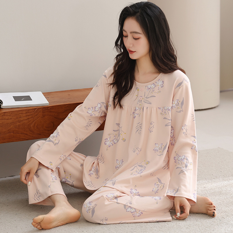 2026 Autumn New Long-Sleeve Pure Cotton Middle-Aged and Elderly Series Mom Style Floral Gentle and Elegant Comfortable Homewear 2026 Autumn New Long-Sleeve Pure Cotton Middle-Aged and Elderly Series Mom Style Floral Gentle and Elegant Comfortable Homewear