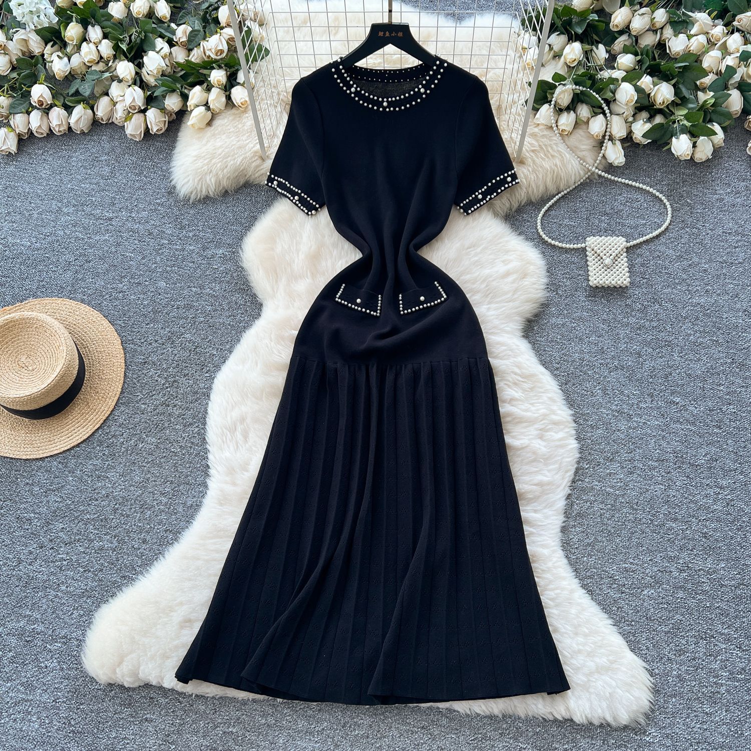 Women's French Style Beaded round Neck Short Sleeve Knit Dress Elegant Slimming Inner Sweater Dress_ecoleips.com