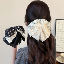 �ڰ�ײɫ���c�ٽz�����Y�Rβ�A���ľW�����Ӱl�A�����l�@�l��ץ�A