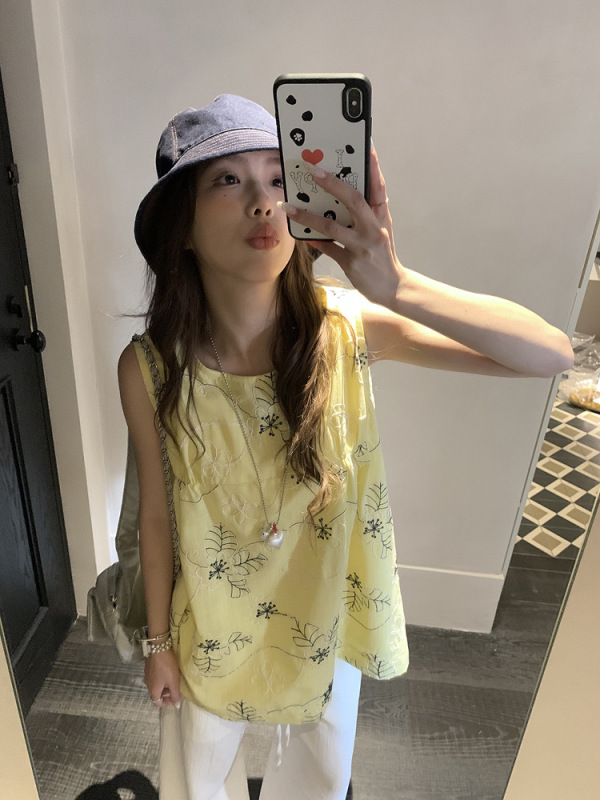 荒荒家 刺绣花朵背心2025夏季新款法式初恋无袖上衣马甲外套女|undefined