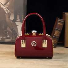 简约手提新娘包2025新款洋气质感亮皮女土大容量休闲单肩斜跨包