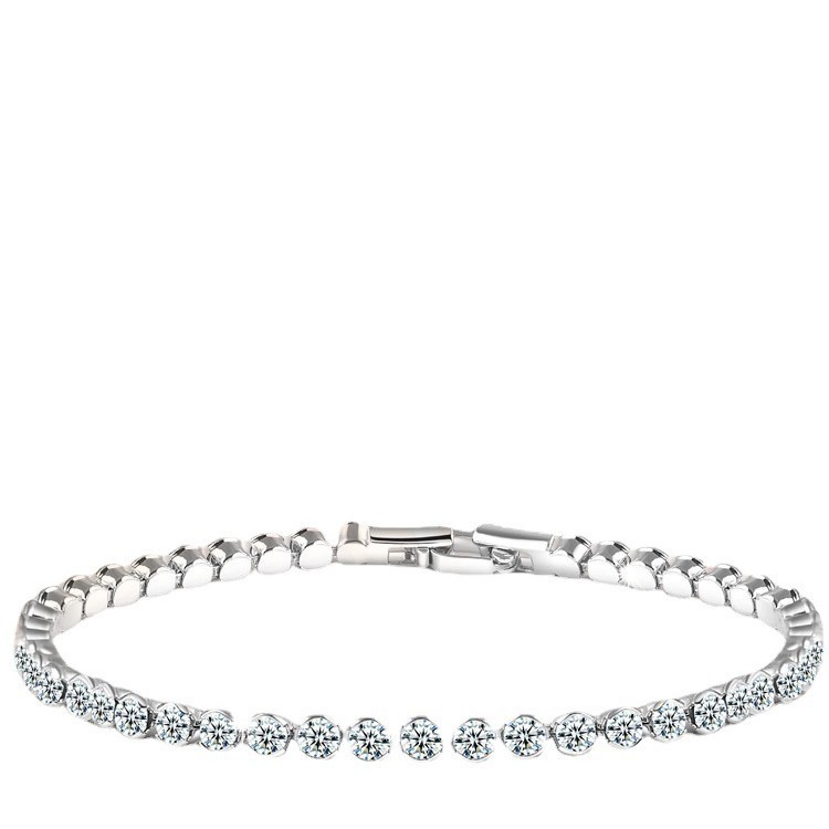 Factory wholesale bracelet female sweet Crystal student Japanese Korean version of silver plated hand jewelry simple zircon versatile bracelet female