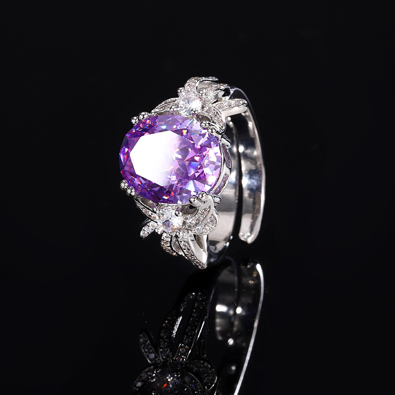 2024 nueva joyería Zhuang Shengsheng, fondo de cobre, diamante de alto carbono chapado en oro, flor de hielo, temperamento, anillo de huevo de paloma de lujo ligero 10*12