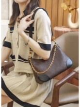 �H��ţ�ǰ���ţ�ǽ����ϻ���logoоƬ����{���玧Ҹ�°�б���