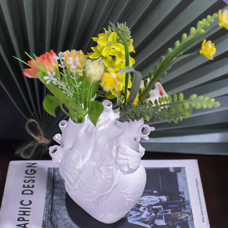 artificial-heart-flower-insert-new-heart-modeling-home-desktop-decoration-resin-vase-decoration