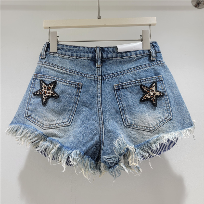 Pantalón Corto Jean de Mezclilla de Poliéster Efecto Desgastado Parche Decorativo Bordes Deshilachados para Verano Casual