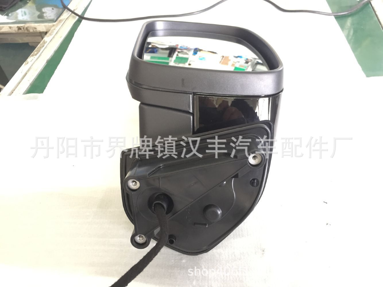 Suitable for 2010-2013 Land Rover Discovery rearview mirror rearview mirror