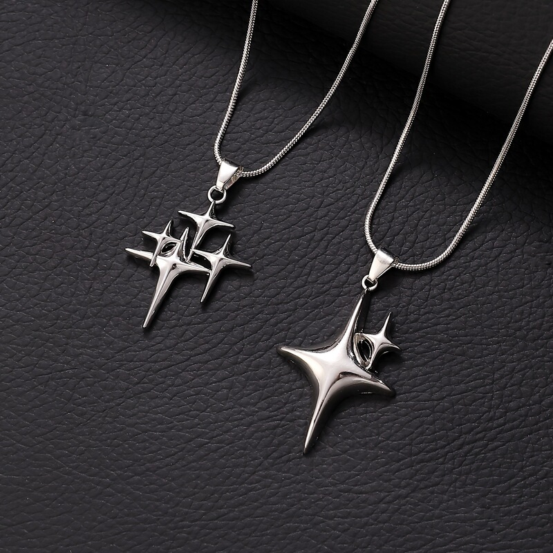 European and American Retro Stainless Steel Moon Star Necklace Jewelry Elegant Accessible Luxury DIY Jewelry Accessories Vacuum 18K Electroplating