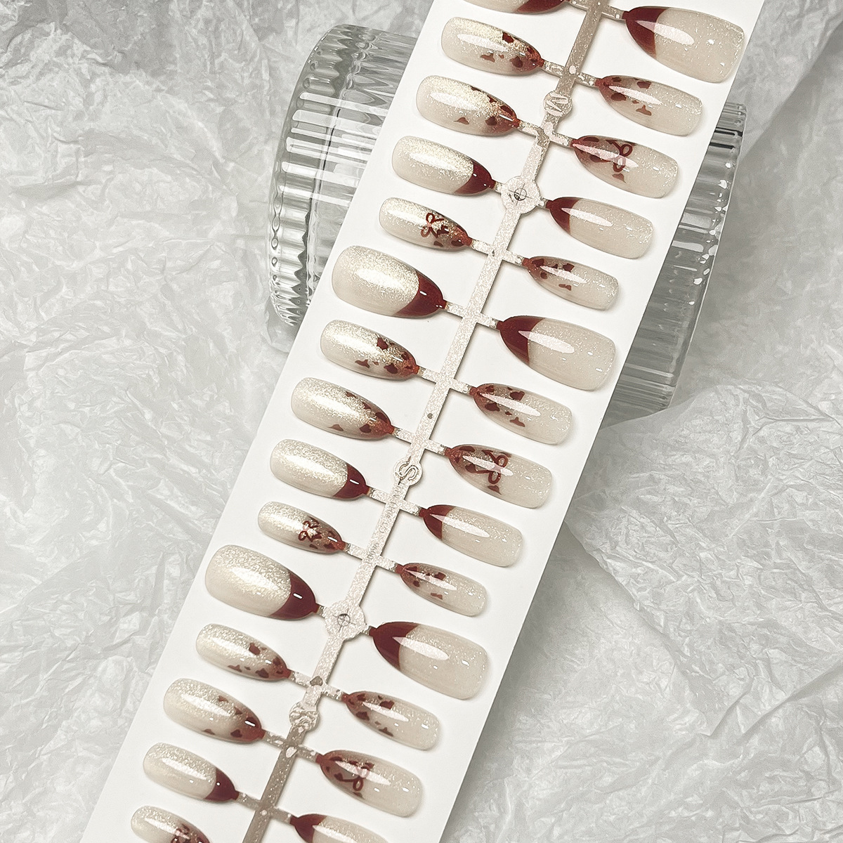 30 piezas de parche de uñas prefabricadas para vestir, simple serie de ojos de gato, impresión de leopardo de alto nivel, parche de uñas blanqueadoras