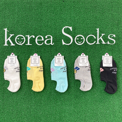 the republic of korea Dongdaemun Agency purchase wholesale Spring New products letter Cartoon Bright silk key Lock non-slip lady Socks