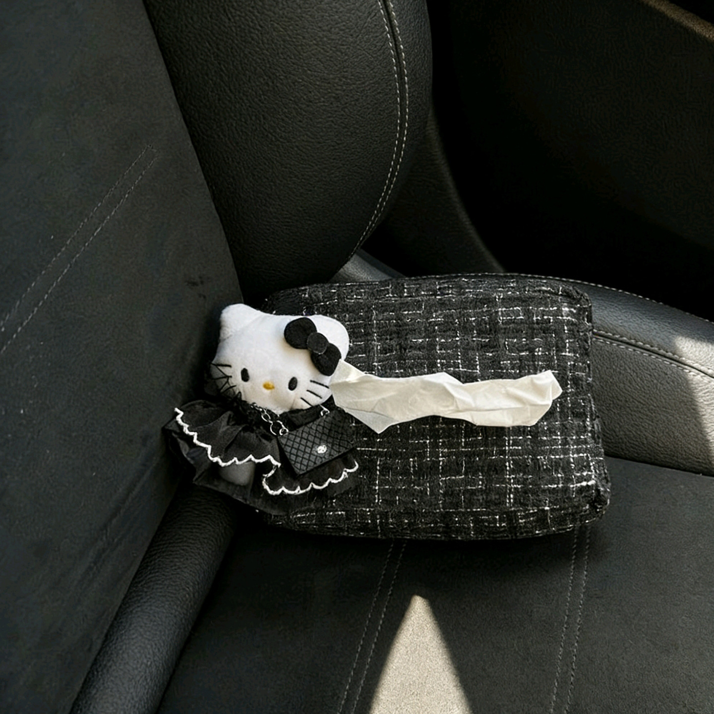 High-End Gift Dress Kt Cat Car Interior Hanging Doll Toy Female Car Tissue Box Tissue Holder Car Tissue Hanging Bag