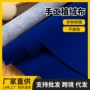 雕刻手工大红色服装剪纸