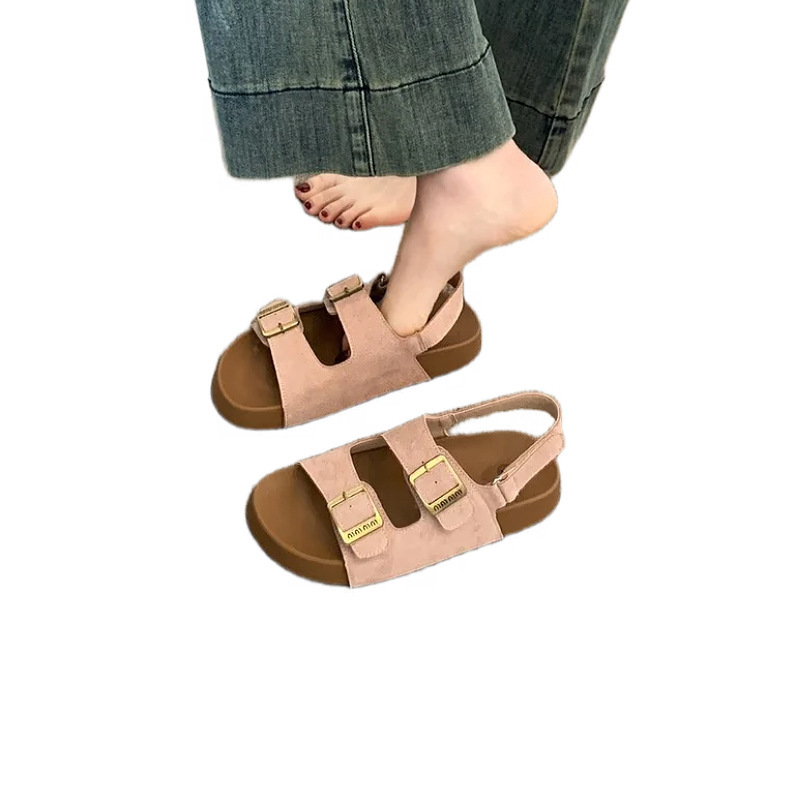Sandallas de sol grueso para mujeres 2026 nuevo estilo de verano super caliente versátil no cansado pies de playa zapatos romanos de mujer