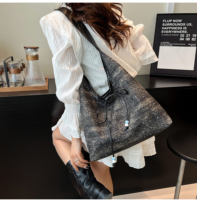 615g Weight String Closure Type Single Shoulder Strap Strap Type Shoulder Bag Bags Type Casual, Holiday Occasion Denim Material Sequins Pattern All Seasons Season Women's Gender Elegant, Streetwear Style Dumpling Shape Shape Women's Denim Sequins Elegant Streetwear Dumpling Shape String Shoulder Bag 7