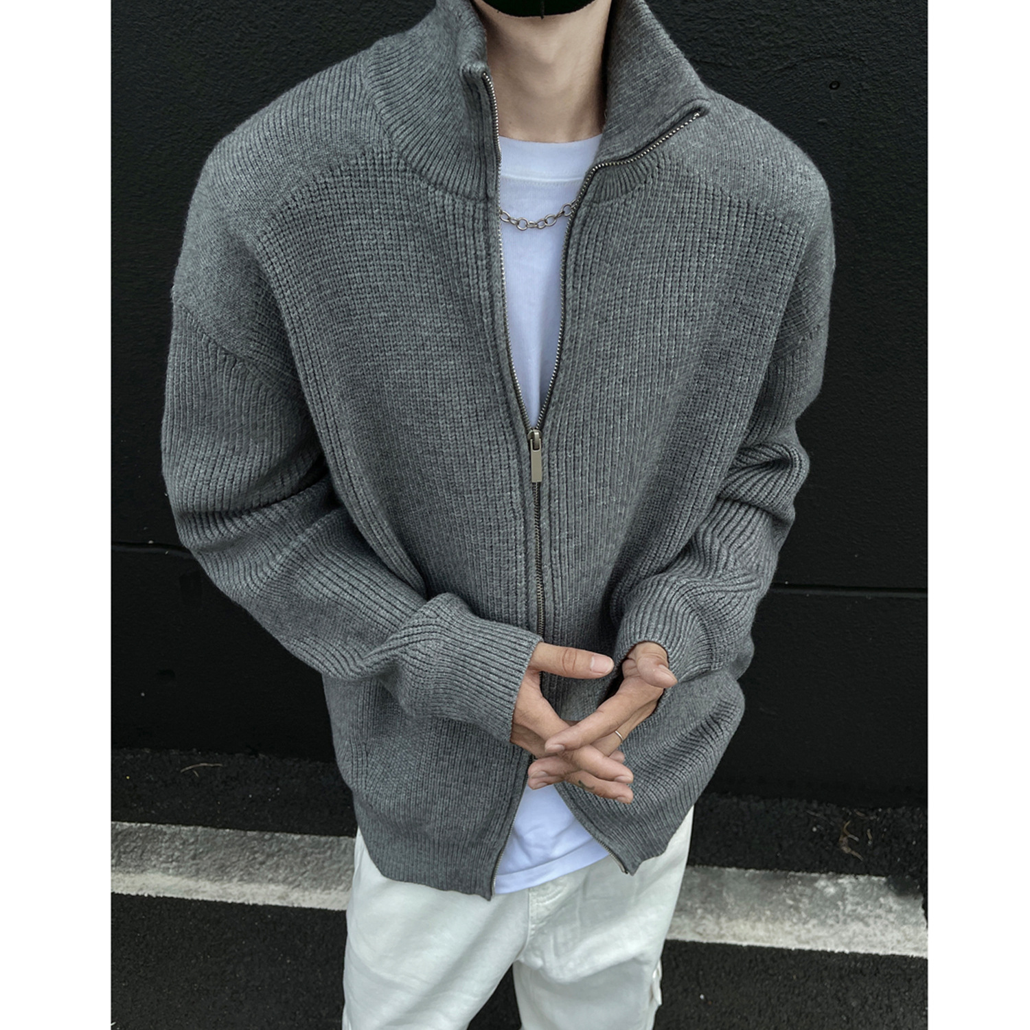 Cleanfit Dual-Zip Cardigan – Stand Collar Knit Sweater With Relaxed Fit_voghion.com