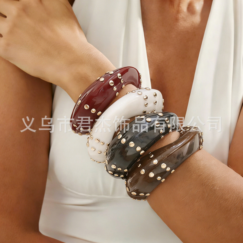 Cross-Border New European and American Exaggerated Large Rivet Resin Bracelet Zara Same Style Irregular Color-Blocking Bracelet Wholesale