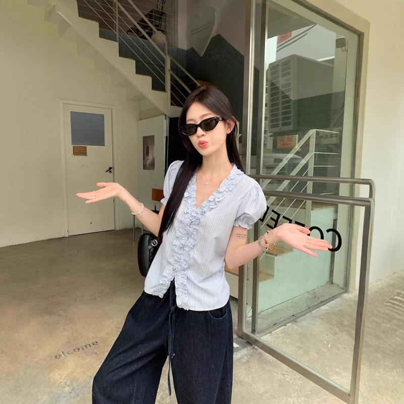 Stylish Blue Ruffled Striped Puff Sleeve Shirt for Women, Summer Niche Youthful V-Neck Cinched Waist Short-Sleeve Top Stylish Blue Ruffled Striped Puff Sleeve Shirt for Women, Summer Niche Youthful V-Neck Cinched Waist Short-Sleeve Top