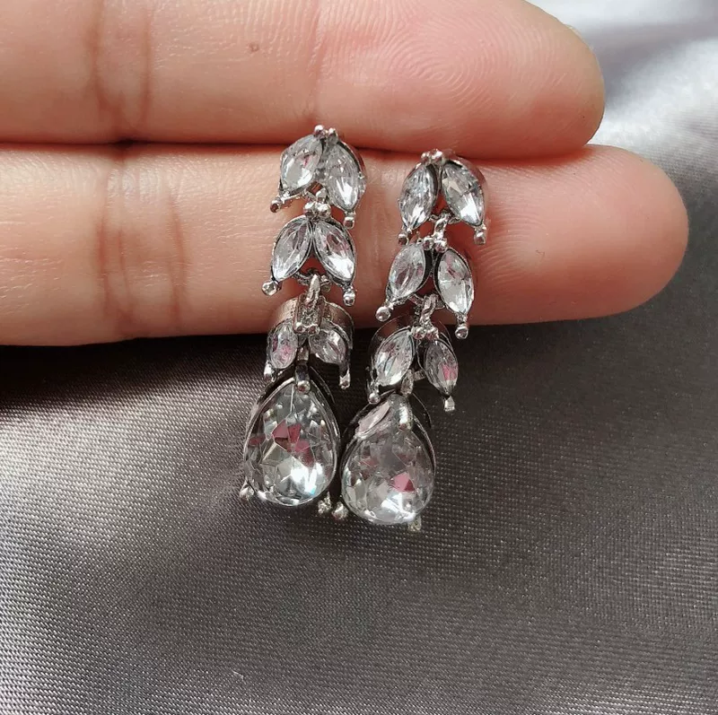 Длинные серьги, (торговля через границу), оптовая продажа