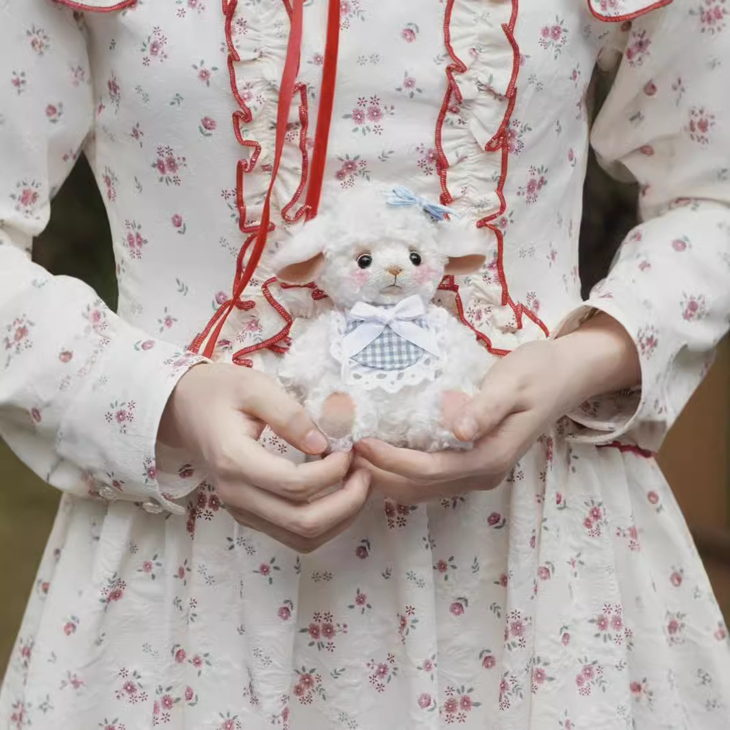 Muñeca hecha a mano cordero articulación muñeca de peluche mano paquete de material DIY para dar a las chicas muñecas de regalo