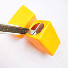 贴膜工具 刀片折刀器  美工刀片盒 废刀片盒 壁纸刀折刃