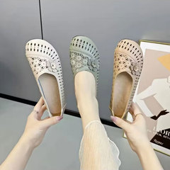 Summer Old Beijing Fabric Shoes for Women, Breathable Mesh Shoes with Cowhide Anti-Slip Soft Soles, Middle-Aged Mother Shoes, Casual Soft Face Sandals