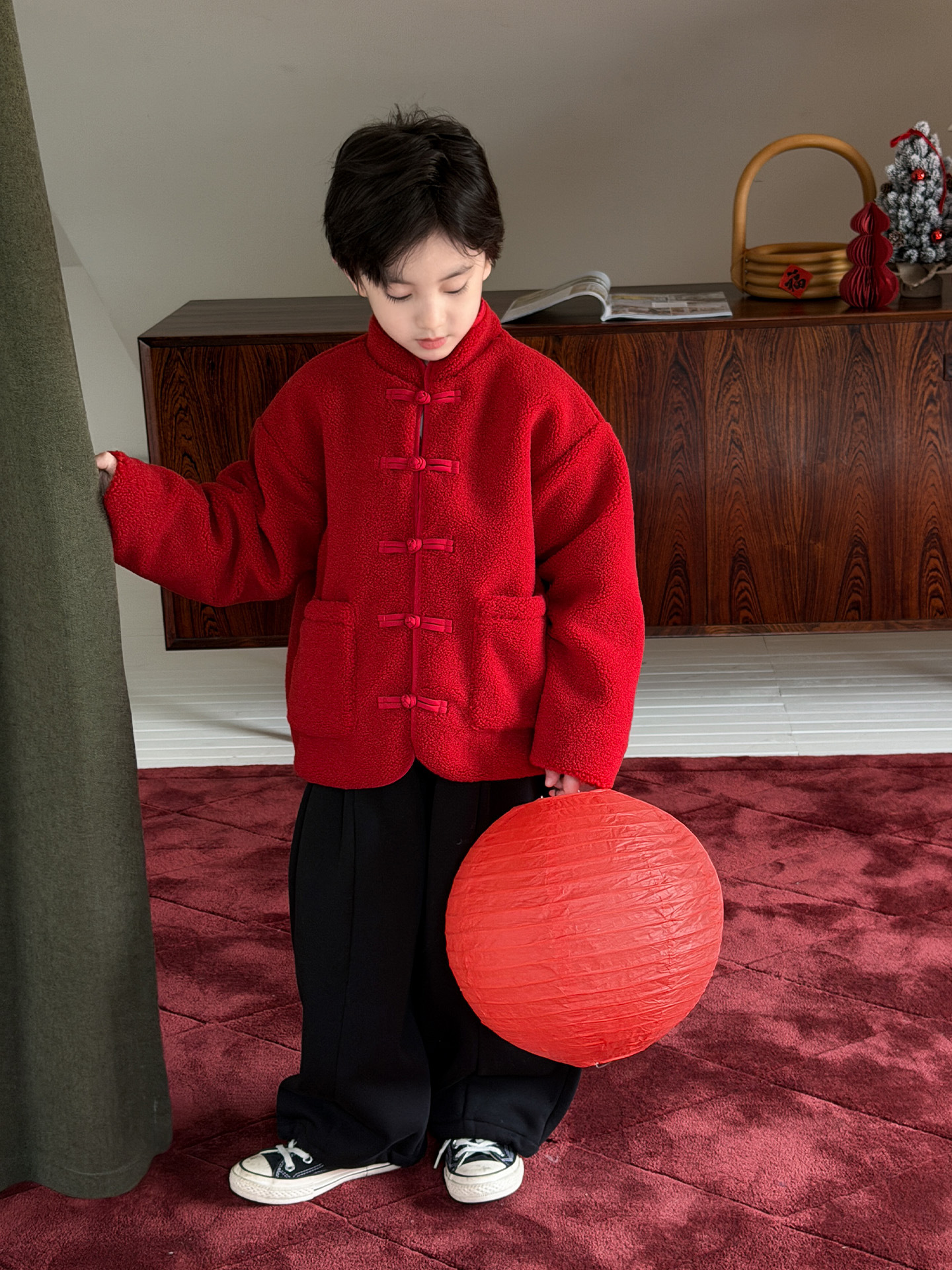 Chaqueta de niño de cordero de algodón espeso ropa de algodón para niños nuevo estilo chino vestido de Año Nuevo chino vestido de estilo Tang vestido chino rojo viento image 4