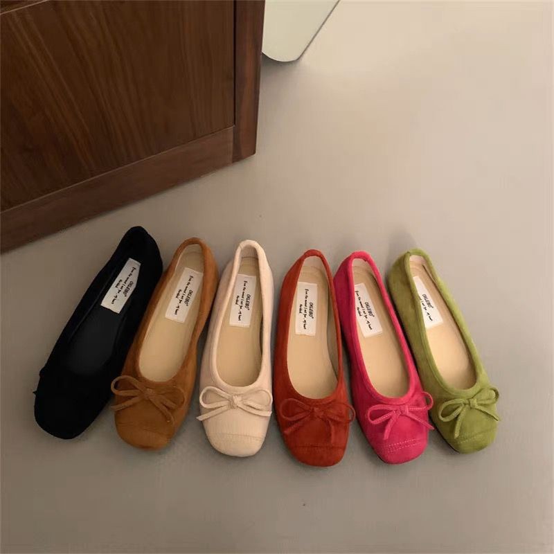 Suede shoes flat with bow