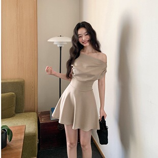 ��ʽ���|�����Ը�һ�ּ��B��ȹŮ�ļ��¿������@�����a�ֶ�ȹ��