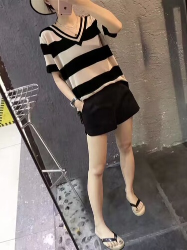 Loose large size casual suit for women's summer, fat Tibetan meat, loose large size short-sleeved shirt, shorts, two-piece set