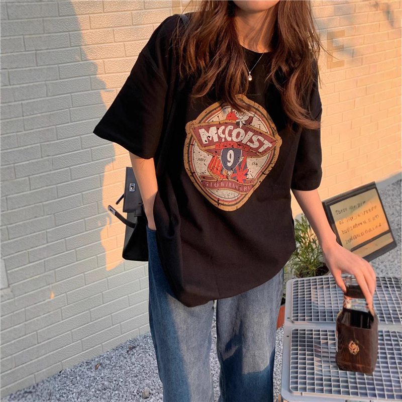 American Retro Super Hot Round Neck Short-Sleeved T-Shirt for Women Summer New Style Loose Large Size Korean Style Half-Sleeved Top Trendy American Retro Super Hot Round Neck Short-Sleeved T-Shirt for Women Summer New Style Loose Large Size Korean Style Half-Sleeved Top Trendy