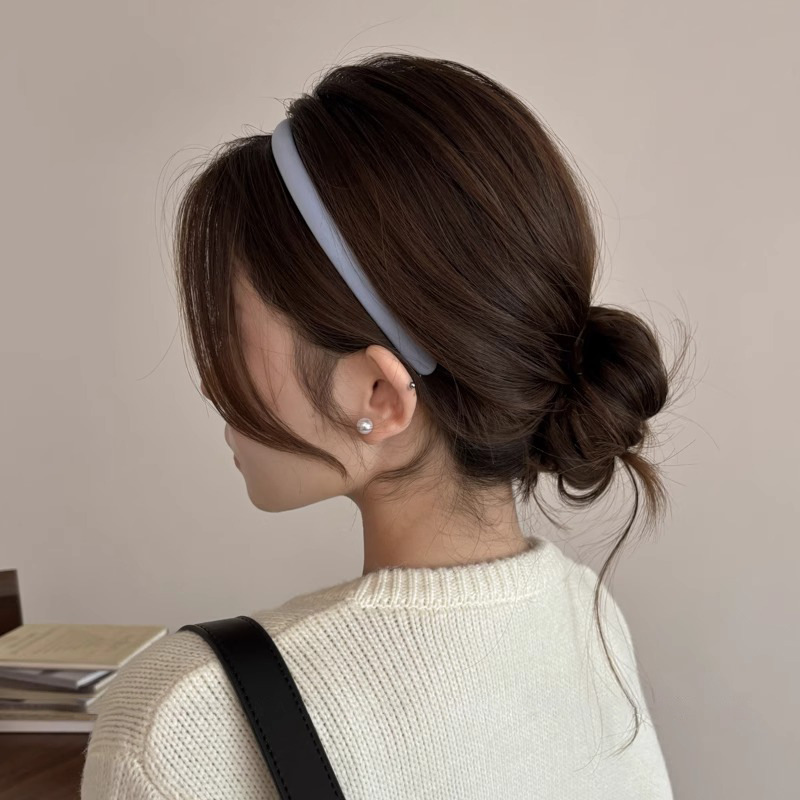 Coreano simple y delgado correa de cabello para mujeres de alto clima craneal presión correa de cabello de cabello de alta calidad para salir con adornos de cabello de color sólido