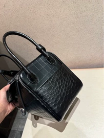 女士手提包;女士单肩包;女士斜挎包